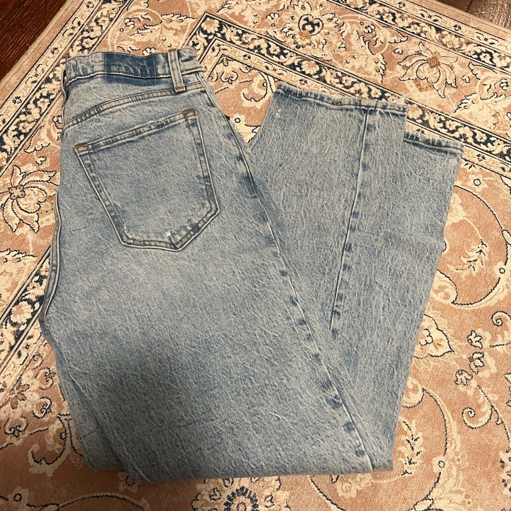 Abercrombie Curve Love 90’s Straight Jean